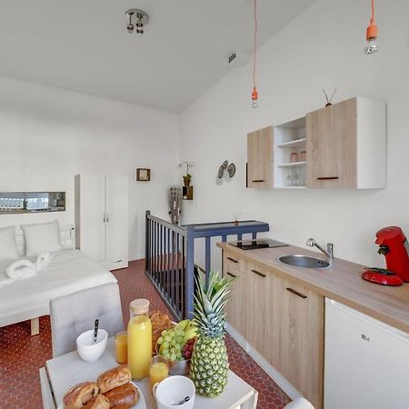 Loft In Heart Of Paris Moulin Rouge Apartment Екстериор снимка